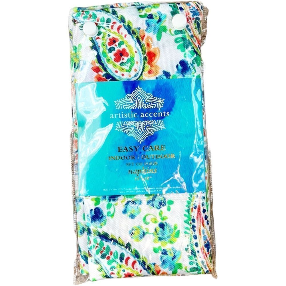 Artistic Accents Set of 4 Colorful Indoor Outdoor 18x18 Napkins. NEW.
